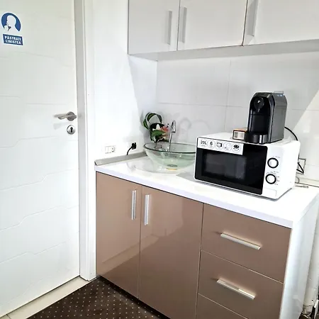 Urbano Burada No52a 아파트 콘스탄차