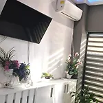 Urbano Burada No52a Appartement 3*