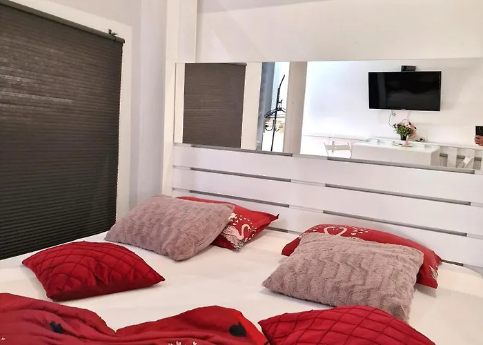 Urbano Burada No52a Апартаменты 3*